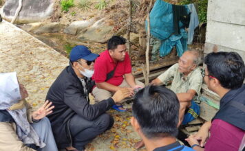 UPT Sosial Kemensos dan Sentra Abiseka Pekanbaru Rujuk Lansia yang Hidup Sebatang Kara di Anambas