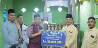 Ramadhan Ke-10, Bupati Lingga dan Rombongan Safari Ramadhan di Desa Mensanak