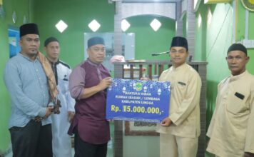 Ramadhan Ke-10, Bupati Lingga dan Rombongan Safari Ramadhan di Desa Mensanak