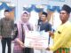 Kunker Ke Lingga, Gubernur Ansar Serahkan Sejumlah Bantuan
