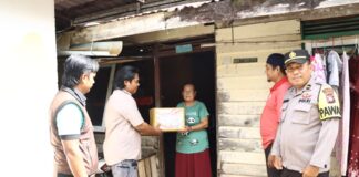 Polri Peduli Kemanusiaan, Polres Lingga Bagikan Sembako