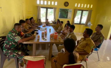 Babinsa Serda Syaifullah Hadiri Rapat Penyuluhan Ketahanan Pangan di Desa Binaan
