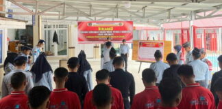 Pegawai dan Warga Binaan Lapas Suliki Gelar Deklarasi Zero Halinar