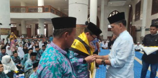 Bupati Natuna Lepas Keberangkatan Jemaah Haji