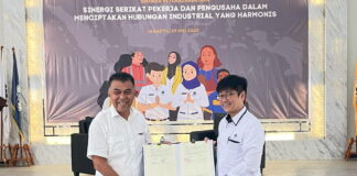 Bupati Wan Siswandi Teken MoU dengan Polteknaker, 3 Orang Anak Natuna Dapat Kuliah Gratis