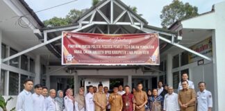 Tinjau Kesiapan Pemilu Serentak 2024, Bupati Safaruddin Kunjungi KPU 50 Kota