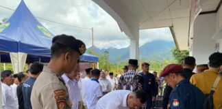 Polres Lingga Kerahkan Personil Amankan Pendaftaran Bacaleg