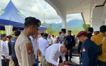 Polres Lingga Kerahkan Personil Amankan Pendaftaran Bacaleg