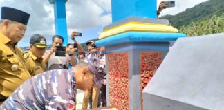 Danlanal Tarempa Resmikan Desa Temburun Sebagai Kampung Bahari Nusantara