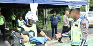 Warga Apresiasi Sat Lantas Polres Lingga Sediakan Bimbel SIM Gratis Antar Pulau