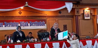 DPRD Gelar Paripurna Pandum Fraksi dan Jawaban Walikota Terhadap Ranperda PP APBD 2022