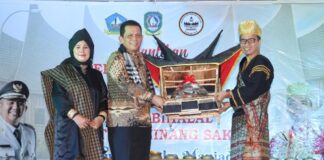 Gubernur Ansar Hadiri Pengukuhan Persatuan Minang Sakato Bintan