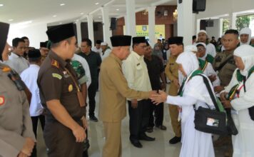 Bupati Asahan Bersama Forkopimda Lepas Jamaah Calon Haji Tahun 1444 H/2023 M Tahap Ke 2