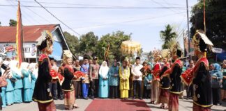 Disambut Rida Ananda, Tim Penilai Lomba PKK Kunjungi Kelurahan Koto Tangah