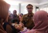 Pj Wali Kota Payakumbuh Terharu Lihat Balita Derita Lumpuh Otak