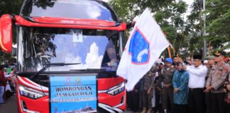 Rida Ananda Lepas 236 Jema’ah Haji Berangkat ke Tanah Suci Mekah