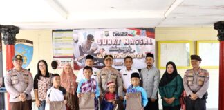 Hari Bhayangkara ke 77, Polres Lingga Gelar Khitanan Massal Gratis