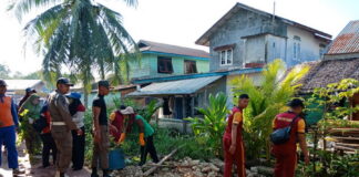 Wujud Kepedulian Polri Terhadap Lingkungan, Polsek Daik Lingga Gelar Aksi Bersih Sampah