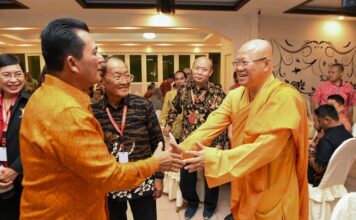 Gubernur Ansar Silaturahmi Dengan Permabudhi Se-Indonesia