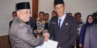 Bupati Lingga Lantik Armia Menjadi Sekda dan Sejumlah Pejabat Lainnya