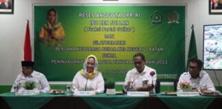 Cen Sui Lan Berjuang Untuk Mengubah 26 Wajah Madrasah di Kepri Menjadi Lebih Baik