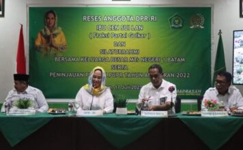 Cen Sui Lan Berjuang Untuk Mengubah 26 Wajah Madrasah di Kepri Menjadi Lebih Baik