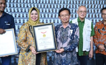 Kepri Pecahkan Rekor MURI, Sajian Sambal Bilis Terbanyak Menggunakan Cabai Kering