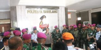 Kapolresta Barelang Kena Prank oleh Anggota Yon Marinir 10 SBY dan Lanud Hang Nadim Beri Kejutan Hari Bhayangkara Ke-77