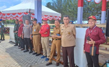 Bupati dan Wakil Bupati Natuna Tinjau Persiapan HUT RI ke 78 di Pantai Piwang