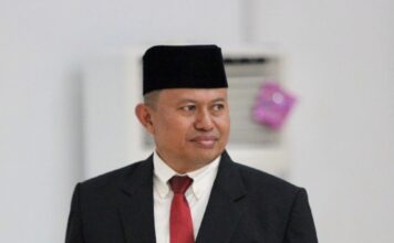 Kabiro Adpim Ungkap Keberadaan Gubernur Mahyeldi Saat Aksi Demonstrasi
