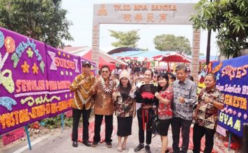 Resmikan Sekolah Bina Bangsa Dewi Sakti Semesta Karimun, Cen Alokasikan Rp200 Juta Sapras sanitasi LPK