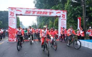 Sambut HUT RI ke 78 Bupati Asahan Ikuti FUN BIKE