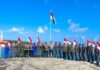 Jelang HUT RI Ke-78, Polres Kepulauan Anambas Laksanakan Kirab dan Upacara Pengibaran Bendera Merah Putih Bersama TNI