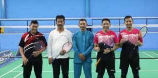 Perkuat Hubungan Bilateral, Kepala BP Batam Badminton Bersama Menteri Singapura