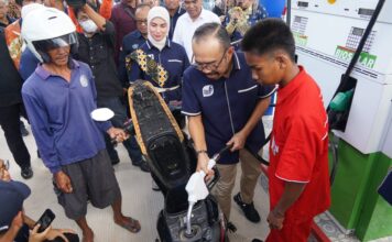 Wujudkan Pemerataan Energi, BBM 1 Harga Jangkau Desa Kelarik Berjarak 108 KM dari Pusat Kota