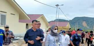 Bupati Natuna Tinjau Pembangunan Rumah RISHA di Serasan