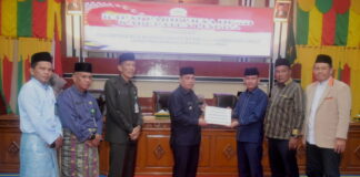 DPRD Lingga Gelar Paripurna Penyampaian Nota Keuangan dan Pandangan Fraksi-fraksi Terhadap RAPBD Perubahan Tahun 2023
