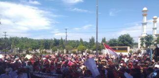 Ratusan Petani Demo Kantor Bupati Asahan Minta Mafia HGU SPR Ditangkap