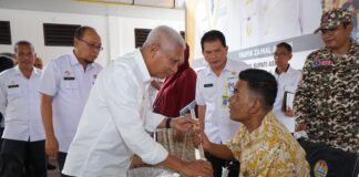 Bupati Asahan Serahkan Bantuan Sosial dan Resmikan Posko Taruna Siaga Bencana