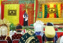 8 Pasang Pengantin Ikuti Nikah Massal Pemko Tanjungpinang, Senyum Bahagia Pengantin di Momen Sakral