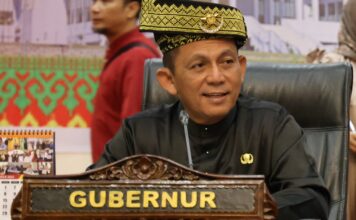 Gubernur Ansar Hadiri Paripurna DPRD Terkait Perda Pajak dan Retribusi Daerah