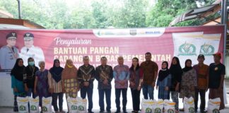 Bupati Asahan Salurkan Bantuan Pangan Cadangan Beras Pemerintah