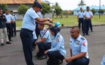 20 Personel Lanud RSA Natuna Terima Kenaikan Pangkat