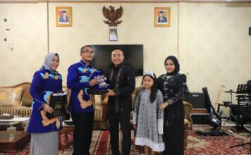 Forkopimda Luak Limopuluah Lepas Tugas Dandenzipur 2/PS Mayor Czi Alex Yudianto