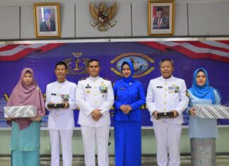 Suasana Haru Warnai Acara Wisuda Purna Tugas di Lanal Tarempa