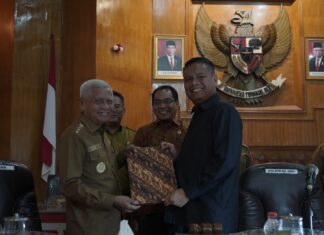 Bupati Hadiri Rapat Paripurna DPRD Penyampaian Ranperda Kabupaten Asahan