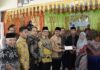 BAZNAS Salurkan Beasiswa Pendidikan untuk 2394 Pelajar SD dan SMP di 50 Kota