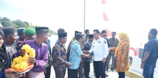 Kunker ke Desa Busung Panjang Lingga Gubernur Ansar Bawakan Sejumlah Program Pembangunan