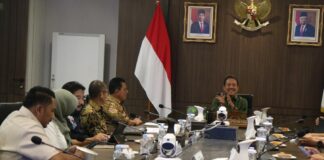 Bertemu Menteri KKP, Gubernur Ansar Bahas Skema Peningkatan Pendapatan dan Kampung Nelayan Modern di Kepri