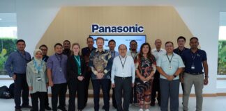 Kunjungan Delegasi Swedia Beserta Perusahaan Asing di Indonesia ke Pabrik Panasonic
